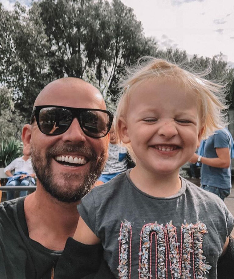 ‘WHO’S YOUR DAD?’ SANDER KLEINENBERG Simone Bruin ‘WHO’S YOUR DAD?’ SANDER KLEINENBERG Simone Bruin